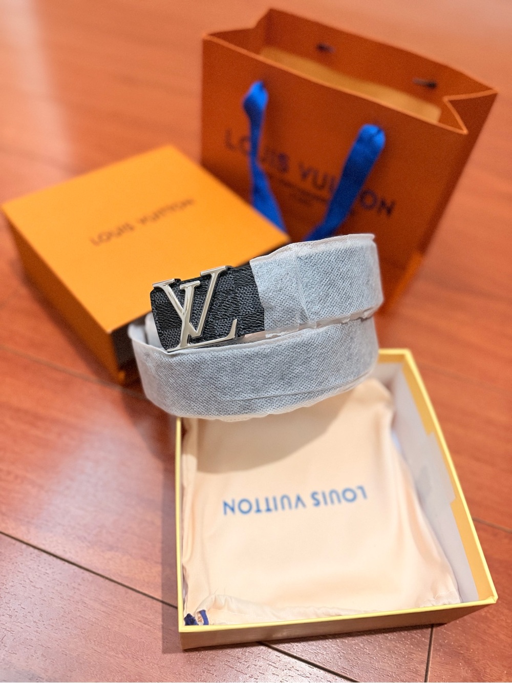 Louis Vuitton Black Leather LV Initials Belt